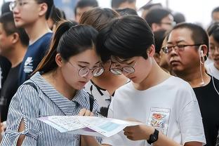 太阳报：一名顶级球员涉嫌逃税但企图匿名，未来周后将被曝光身份